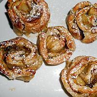 recette ROSES FEUILLETEES AUX POMMES ET CONFITURE DE PRUNES A L'ARMAGNAC