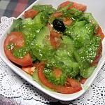 recette Salade de concombre et tomates. pesto de céleri.
