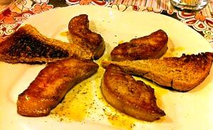 Escalopine-de-fois-gras-au-piment-d-espelette-2.jpg