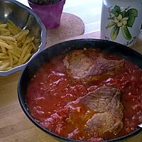 recette Echine de porc à la concassée de tomate