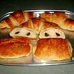 recette CROISSANTS ET PETITS PAINS AUX CHOCOLATS FEUILLETES