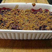 recette crumble aux poires, framboises et spéculoos