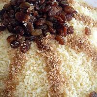 recette couscous aux raisins secs et amandes( seffa)