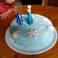 recette quatre quart de " PRISCA "gateau pour les 4 ans de jade "reine des neige "