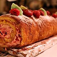 recette BÛCHE DE NOËL AUX FRAMBOISES