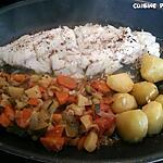 recette Filet de poisson blanc, pdt légérement rissolées et reste de légumes d'hiver mijoté
