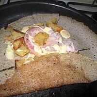 recette galette andouille   au lard,  pommes sautées, sauce camenbert  de sophie   malandain