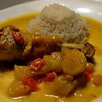 recette POULET COCO CURRY, POMMES ET RAISINS SECS