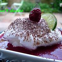 recette ** Nuage meringué ultra  léger & son coulis à la  framboise avec un soupçon de menthe et de citron vert**