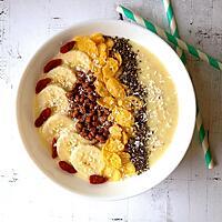 recette Smoothie bowl banane, ananas, noix de coco