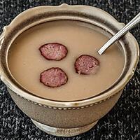 recette Soupe de haricots blancs aux saucisses fumées