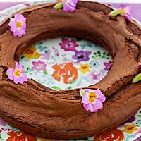 recette Couronne au chocolat et primevères