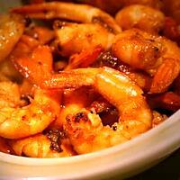 recette Crevettes sautées à l'ail, curry, gingembre et Sauce Soja