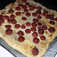 recette Tarte flambée a la saucisse