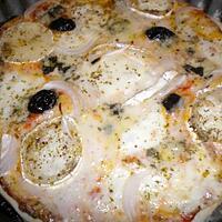 recette Pizza aux quatre fromages