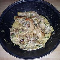 recette Poulet aux champignons sauce lait de coco-moutarde au romarin