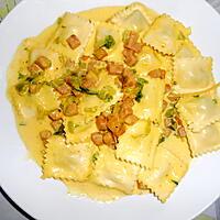 recette RAVIOLI CELERI JAMBON CREME