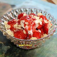 recette Trifle aux fraises et biscuits cuillères.