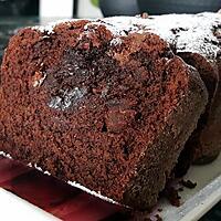recette Cake moelleux au chocolat et noisettes entières fourré au Nutella chaud