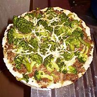 recette Pizza boeuf haché/brocolis