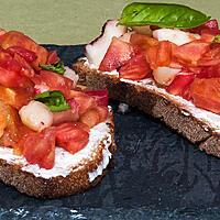 recette Bruschetta tomates pêches