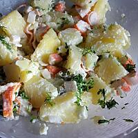 recette SALADE DE POMME DE TERRE ET SURIMI