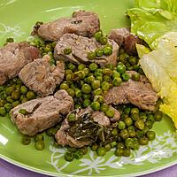 recette Sauté de filet de porc aux petits pois et aux herbes