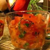 recette VERRINE  DE  TOMATES  AU  SAUMON