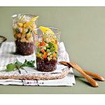 recette VERRINE DE QUINOA, PETITE SALADE DE SURIMI, MANGUE ET GRAINES GERMÉES