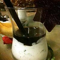 recette VERRINE  AU  CHEVRE  ET  SON  ETOILE  DE  BETTERAVE