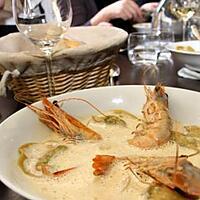 recette Bouquet de crevettes Obsiblue déclinées en bisque, grillées et pochées (recette apprise au cours de l'Atelier Guy Martin)