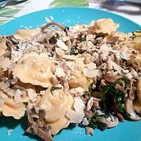 recette Raviole sautées champignons/ roquette