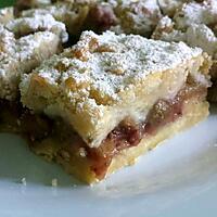 recette Gâteau sablé à la rhubarbe et crumble