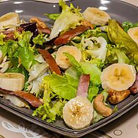 recette Salade de bananes, bacon et noix de cajou