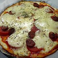 recette Pizza au chorizo et à la  mozzarella