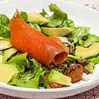 recette Salade de lentilles à la truite fumée et à l'avocat