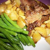 recette POMME DE TERRE SAUTE, ÉCHINE DE PORC & HARICOT VERT à la CRÉOLE  974