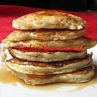 recette Pancakes aux bananes, garnitures aux bleuets