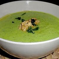 recette Velouté de Courgettes au Chèvre Frais, Persil & Huile de Noix