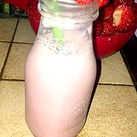 recette MILKSHAKE À LA FRAISE.