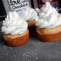 recette CUPCAKES À LA NOIX DE COCO.