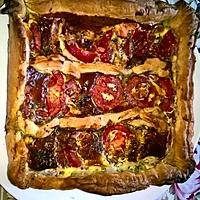 recette QUICHE JAMBON - FROMAGE - TOMATES