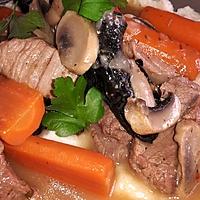 recette Boeuf mijoté à la bière sur une purée de céleri