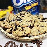 recette Gros cookies aux oreos, chocolat et noix