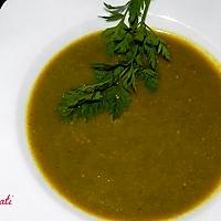 recette Potage aux fanes de carottes-carottes et courgette