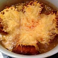 recette Soupe à l'oignon et croûtons gratinés