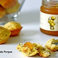 recette Scone aux graines de pavot parfumé au citron et garni de confiture de gingembre