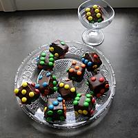 recette "  Jeu de  421  ancien   "       Dés  de brownies  aux marshmallows et smarties