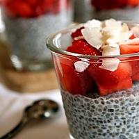 recette Chia pudding coco / menthe / fraises { sans gluten, sans lait, sans oeufs }