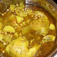 recette Tajine de poulet aux amandes et au pois chiches